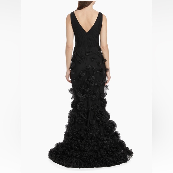 MARCHESA**Rosette Appliqué Black Mermaid Evening Gown**US 14***$1095 NWT - Picture 6 of 8
